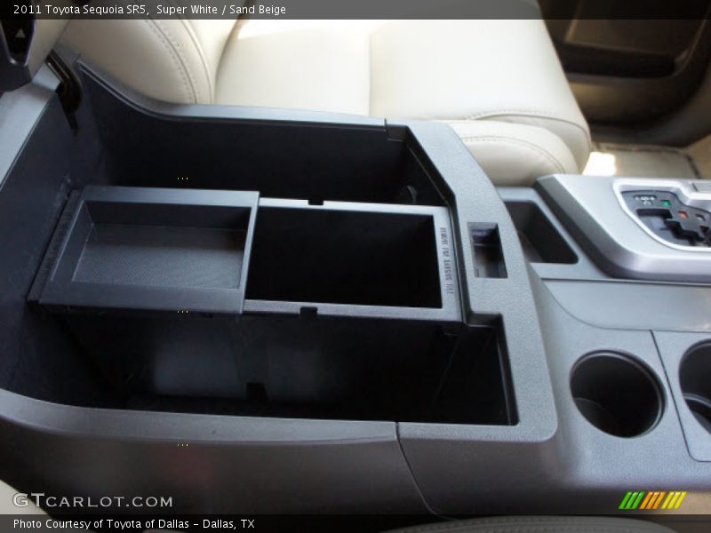 Super White / Sand Beige 2011 Toyota Sequoia SR5