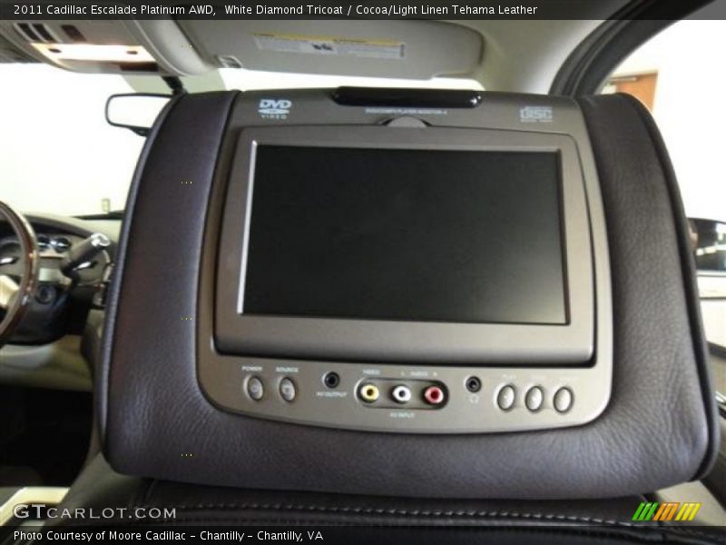 White Diamond Tricoat / Cocoa/Light Linen Tehama Leather 2011 Cadillac Escalade Platinum AWD