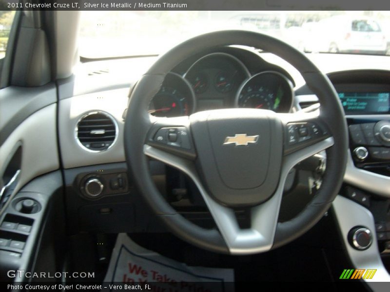 Silver Ice Metallic / Medium Titanium 2011 Chevrolet Cruze LT