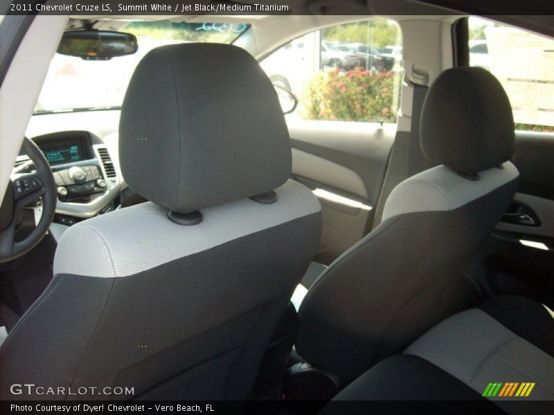 Summit White / Jet Black/Medium Titanium 2011 Chevrolet Cruze LS