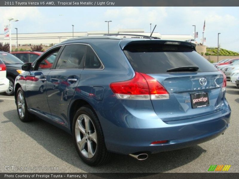 Tropical Sea Metallic / Light Gray 2011 Toyota Venza V6 AWD