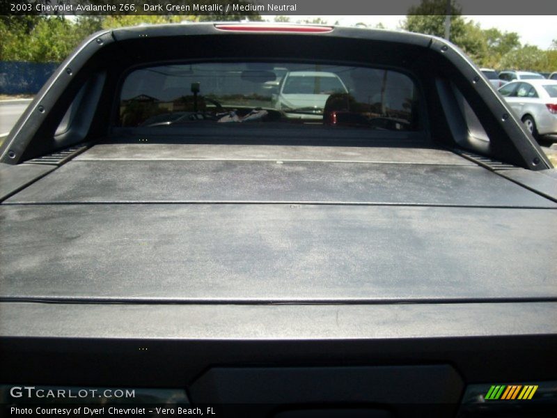 Dark Green Metallic / Medium Neutral 2003 Chevrolet Avalanche Z66