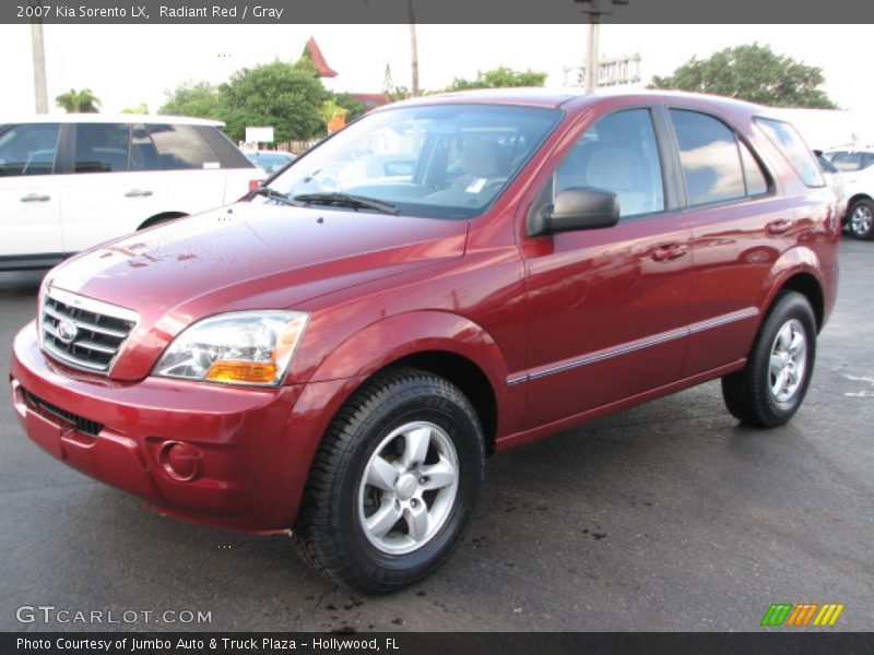 Radiant Red / Gray 2007 Kia Sorento LX
