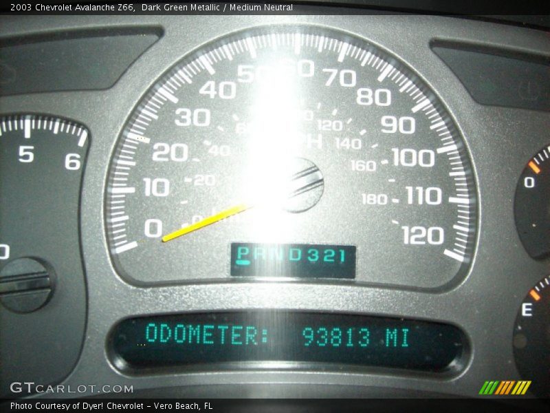 Dark Green Metallic / Medium Neutral 2003 Chevrolet Avalanche Z66