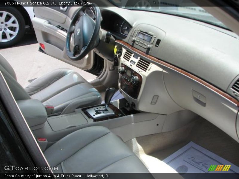 Ebony Black / Gray 2006 Hyundai Sonata GLS V6