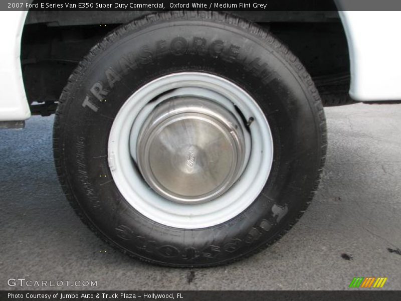 Oxford White / Medium Flint Grey 2007 Ford E Series Van E350 Super Duty Commercial