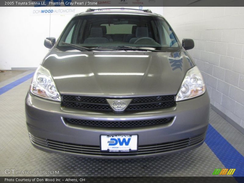 Phantom Gray Pearl / Stone 2005 Toyota Sienna LE