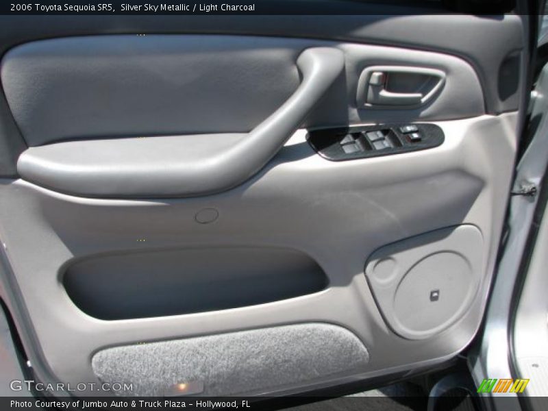 Silver Sky Metallic / Light Charcoal 2006 Toyota Sequoia SR5