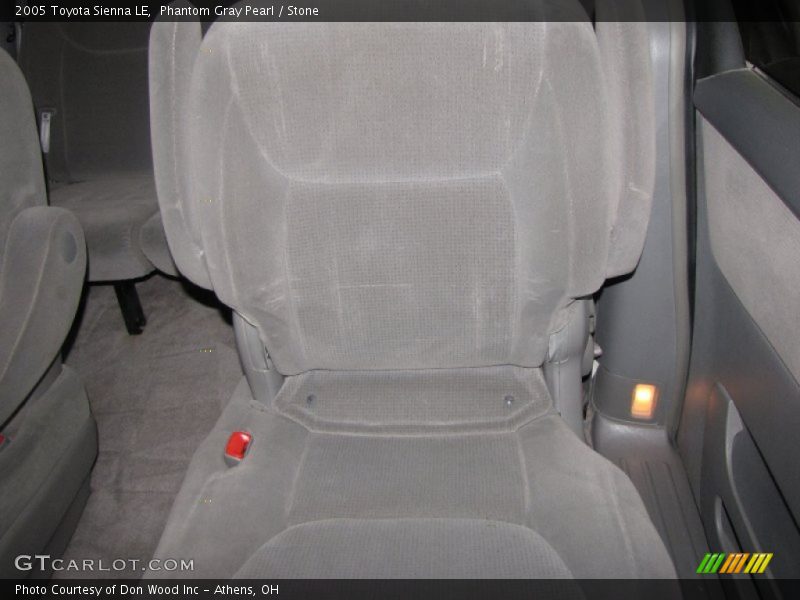 Phantom Gray Pearl / Stone 2005 Toyota Sienna LE