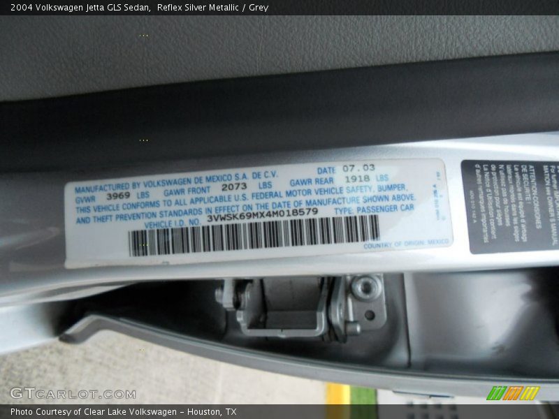 Reflex Silver Metallic / Grey 2004 Volkswagen Jetta GLS Sedan