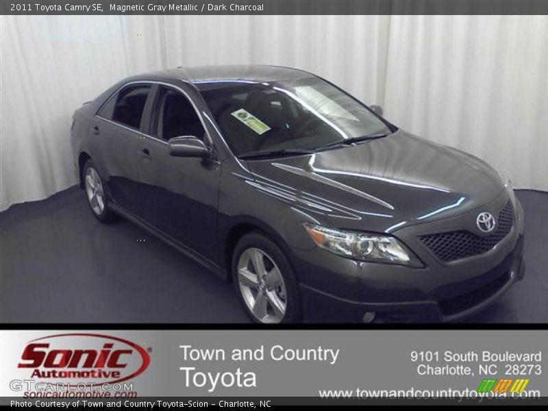 Magnetic Gray Metallic / Dark Charcoal 2011 Toyota Camry SE