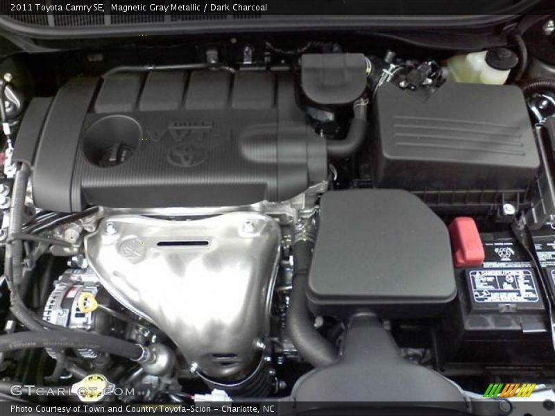 Magnetic Gray Metallic / Dark Charcoal 2011 Toyota Camry SE