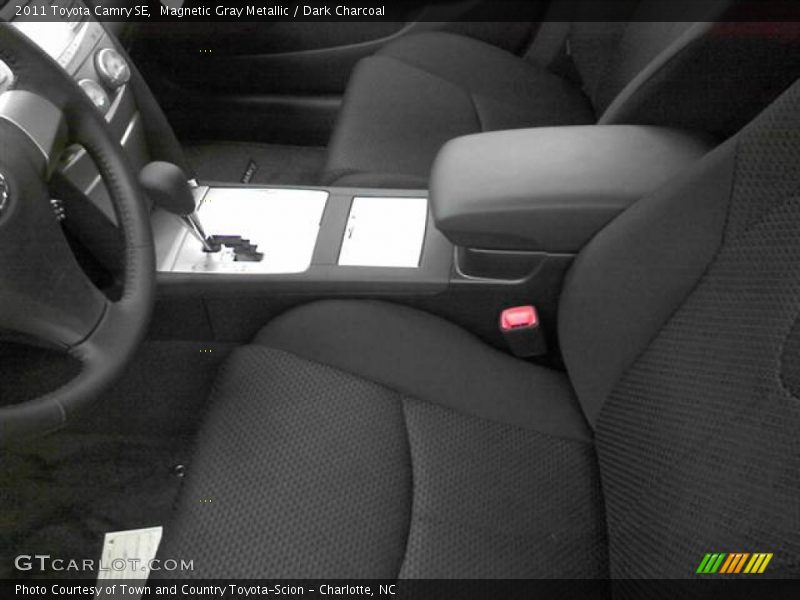 Magnetic Gray Metallic / Dark Charcoal 2011 Toyota Camry SE