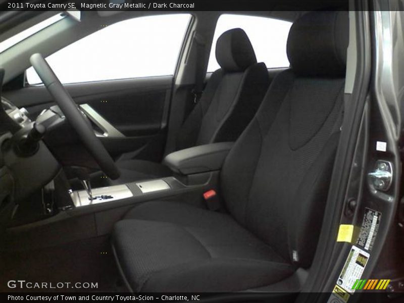 Magnetic Gray Metallic / Dark Charcoal 2011 Toyota Camry SE
