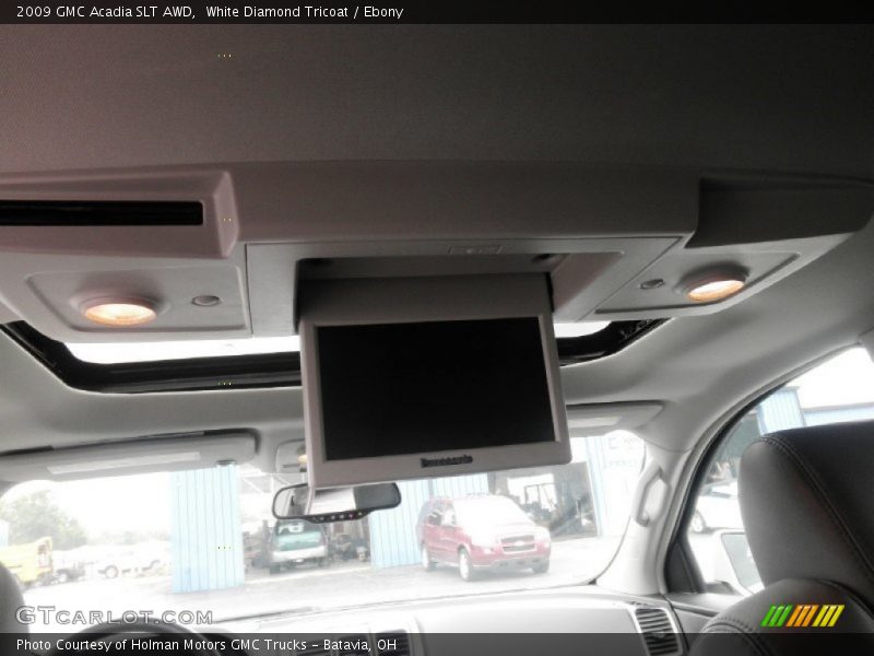 White Diamond Tricoat / Ebony 2009 GMC Acadia SLT AWD