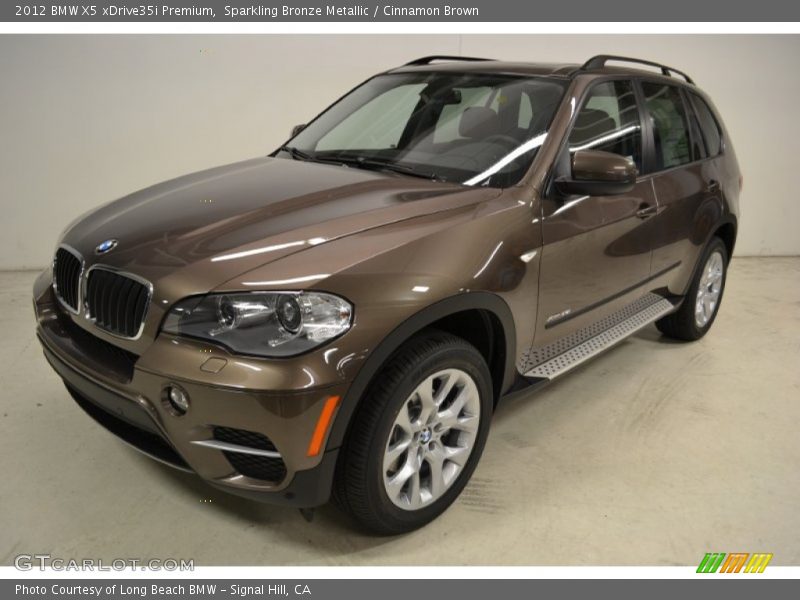Front 3/4 View of 2012 X5 xDrive35i Premium