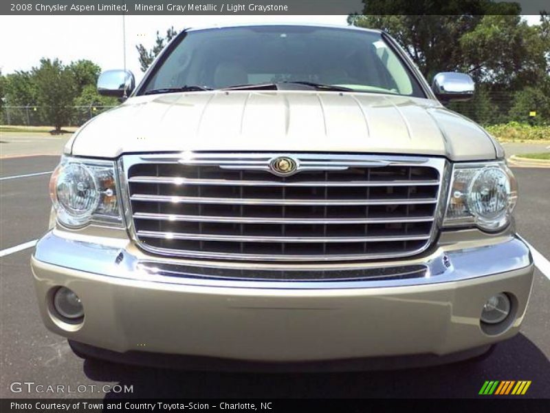 Mineral Gray Metallic / Light Graystone 2008 Chrysler Aspen Limited