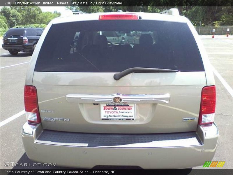 Mineral Gray Metallic / Light Graystone 2008 Chrysler Aspen Limited