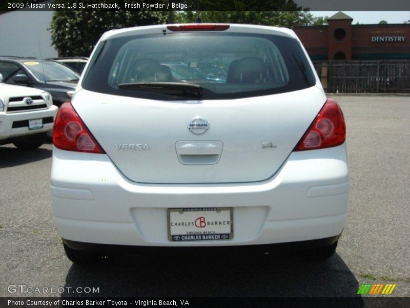 Fresh Powder / Beige 2009 Nissan Versa 1.8 SL Hatchback