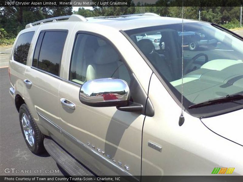 Mineral Gray Metallic / Light Graystone 2008 Chrysler Aspen Limited