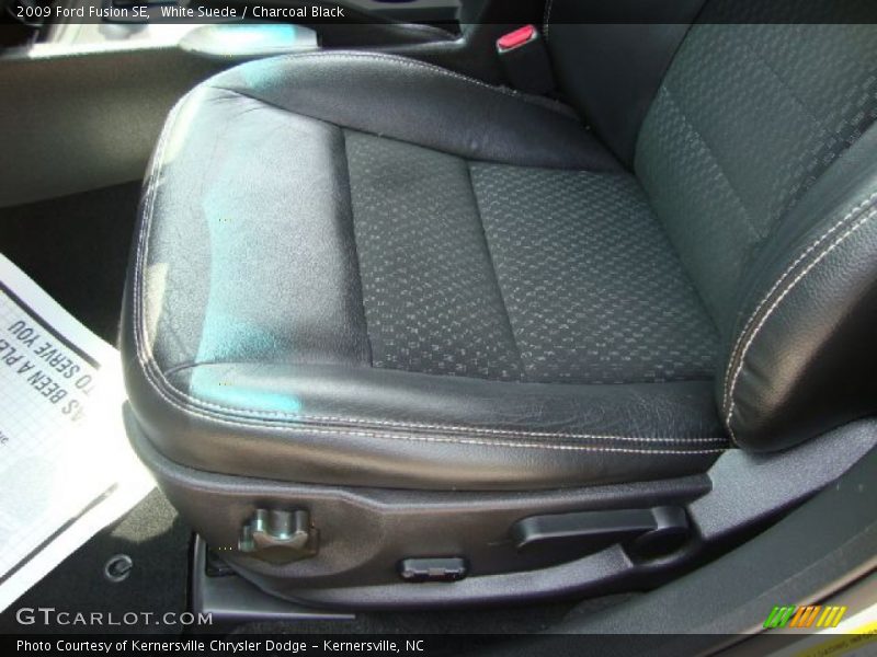 White Suede / Charcoal Black 2009 Ford Fusion SE