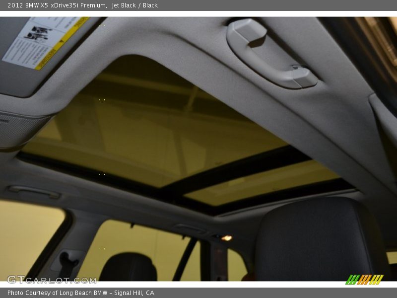 Sunroof of 2012 X5 xDrive35i Premium