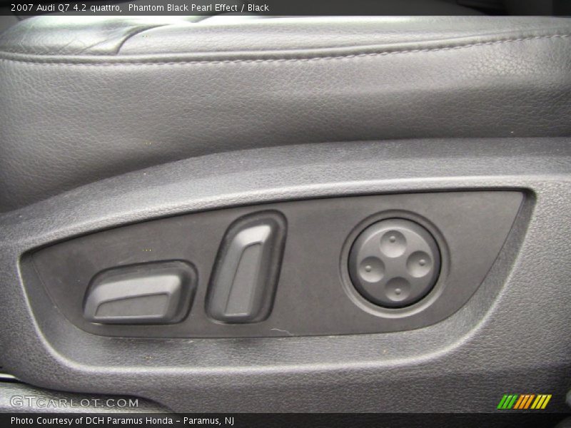 Phantom Black Pearl Effect / Black 2007 Audi Q7 4.2 quattro