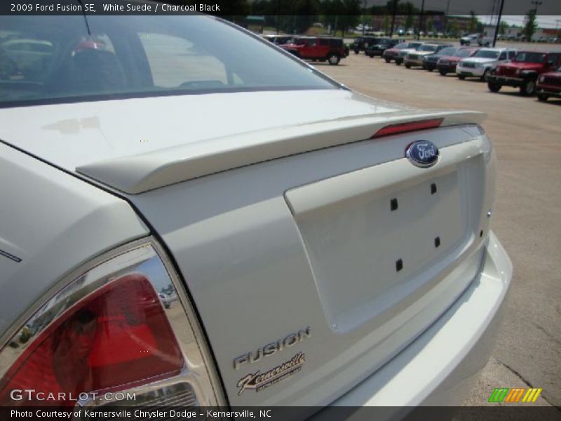 White Suede / Charcoal Black 2009 Ford Fusion SE