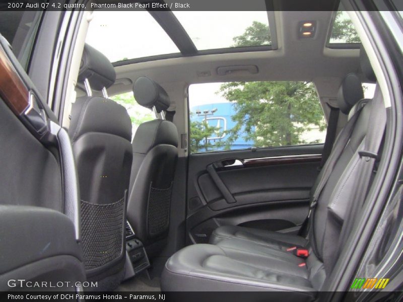 Phantom Black Pearl Effect / Black 2007 Audi Q7 4.2 quattro