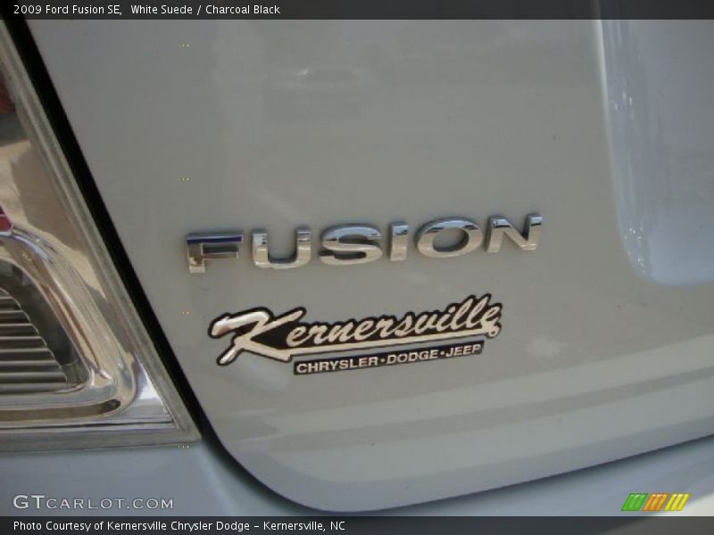White Suede / Charcoal Black 2009 Ford Fusion SE
