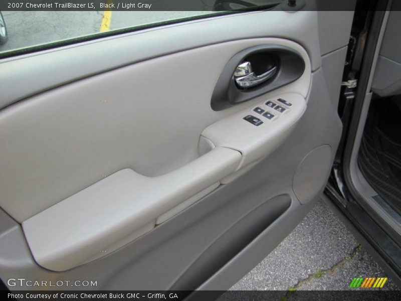Black / Light Gray 2007 Chevrolet TrailBlazer LS
