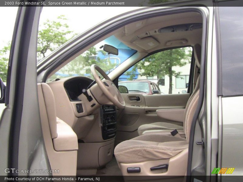 Spruce Green Metallic / Medium Parchment 2003 Ford Windstar SE