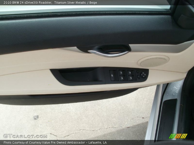 Titanium Silver Metallic / Beige 2010 BMW Z4 sDrive30i Roadster