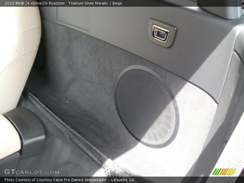Titanium Silver Metallic / Beige 2010 BMW Z4 sDrive30i Roadster