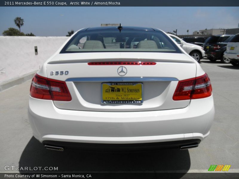 Arctic White / Almond/Mocha 2011 Mercedes-Benz E 550 Coupe