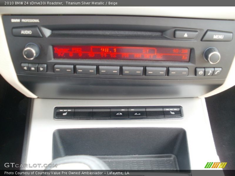 Controls of 2010 Z4 sDrive30i Roadster