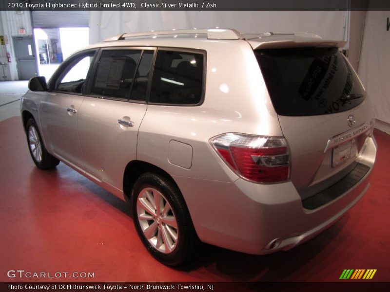 Classic Silver Metallic / Ash 2010 Toyota Highlander Hybrid Limited 4WD