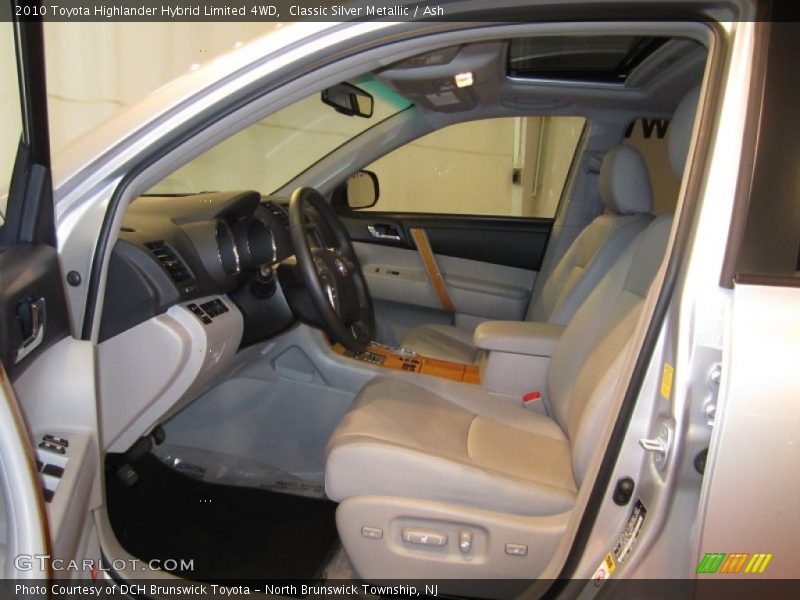 Classic Silver Metallic / Ash 2010 Toyota Highlander Hybrid Limited 4WD