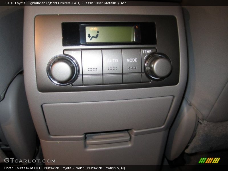Classic Silver Metallic / Ash 2010 Toyota Highlander Hybrid Limited 4WD