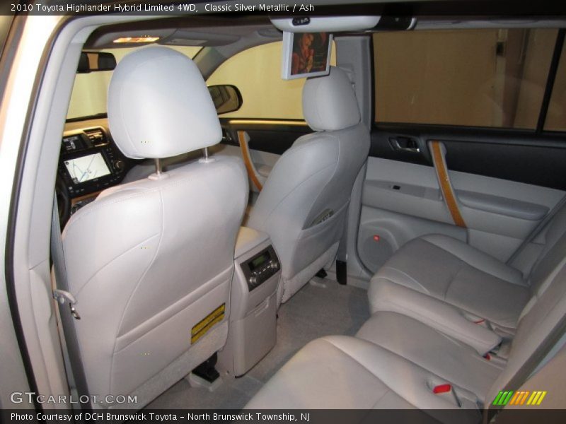 Classic Silver Metallic / Ash 2010 Toyota Highlander Hybrid Limited 4WD