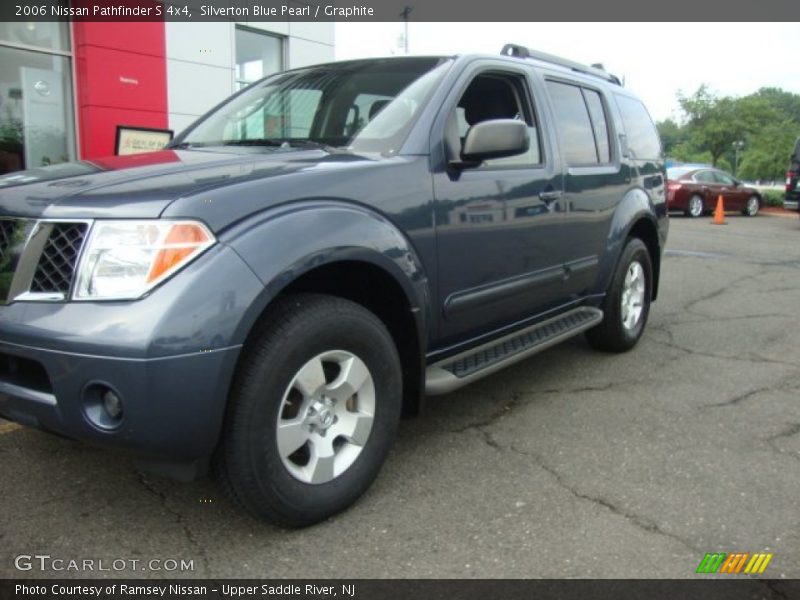 Silverton Blue Pearl / Graphite 2006 Nissan Pathfinder S 4x4