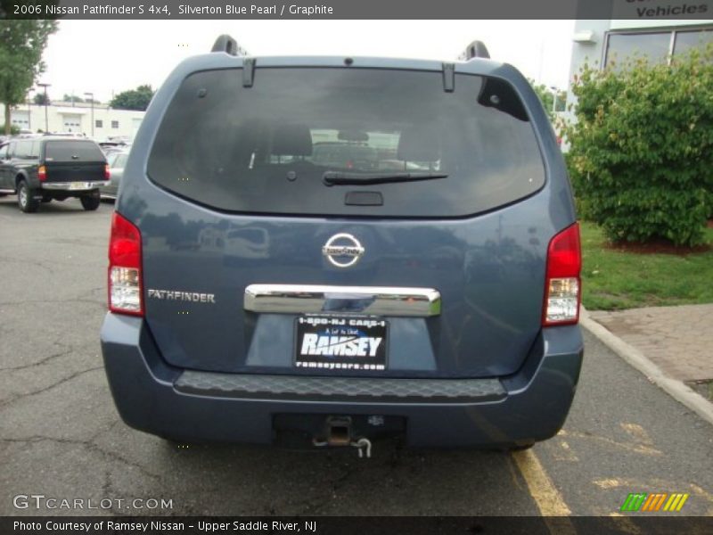 Silverton Blue Pearl / Graphite 2006 Nissan Pathfinder S 4x4