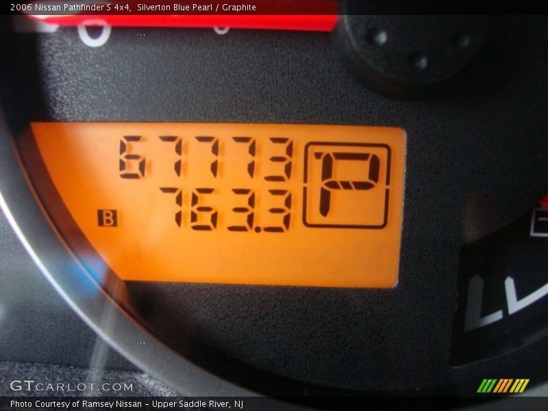 Silverton Blue Pearl / Graphite 2006 Nissan Pathfinder S 4x4