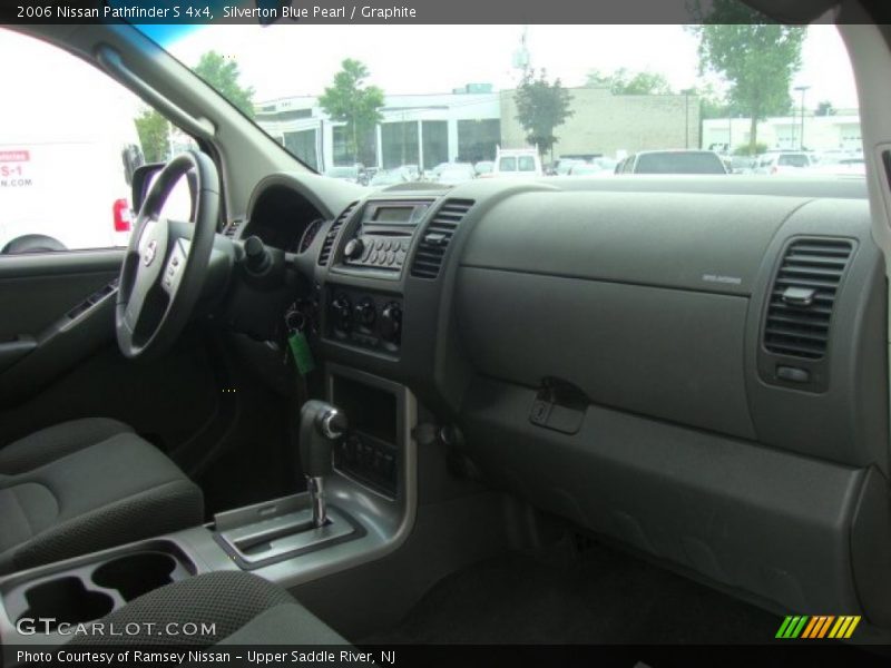 Silverton Blue Pearl / Graphite 2006 Nissan Pathfinder S 4x4