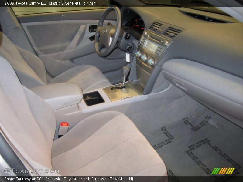 Classic Silver Metallic / Ash 2009 Toyota Camry LE