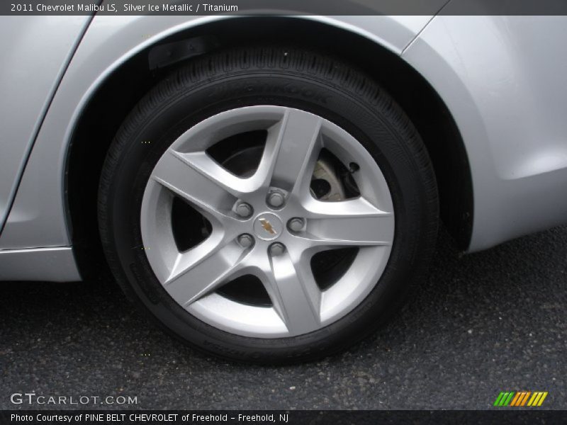 Silver Ice Metallic / Titanium 2011 Chevrolet Malibu LS