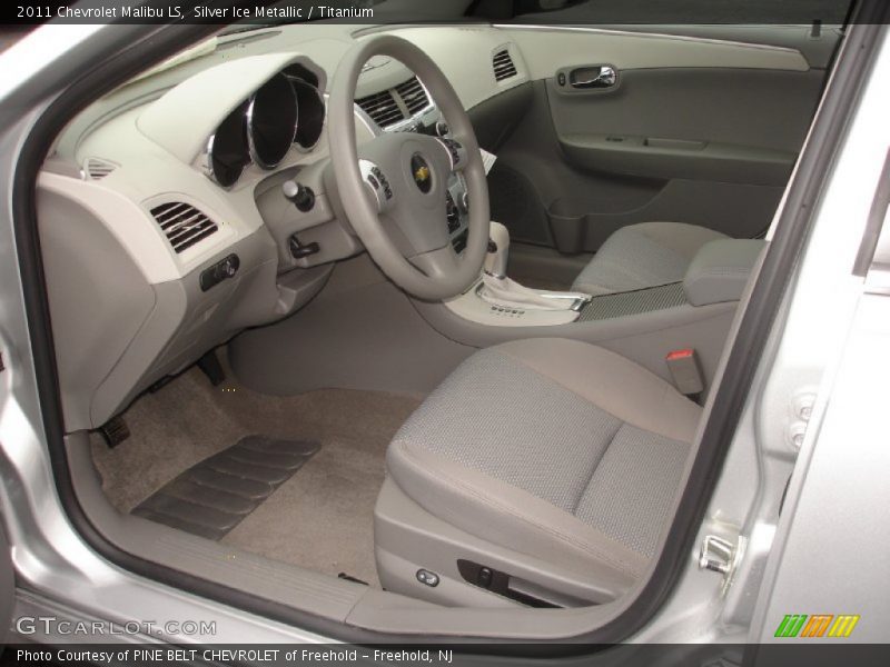 Silver Ice Metallic / Titanium 2011 Chevrolet Malibu LS