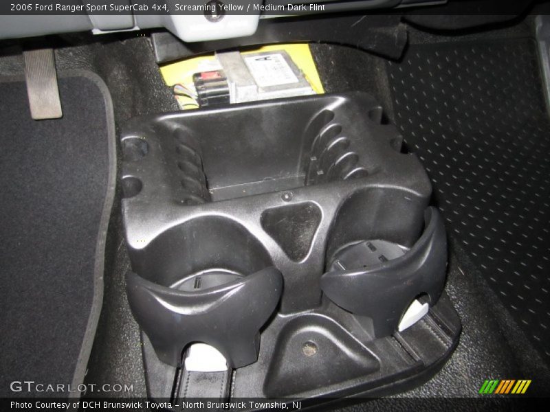 Screaming Yellow / Medium Dark Flint 2006 Ford Ranger Sport SuperCab 4x4