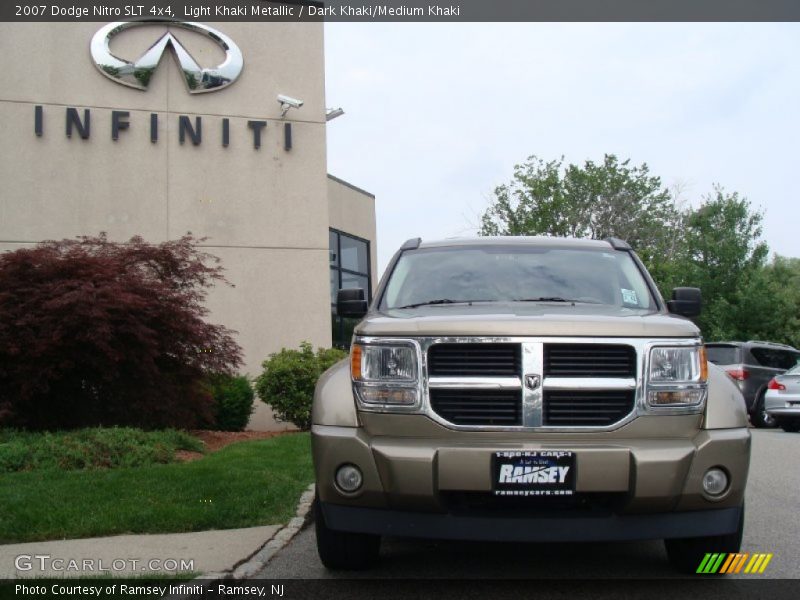 Light Khaki Metallic / Dark Khaki/Medium Khaki 2007 Dodge Nitro SLT 4x4