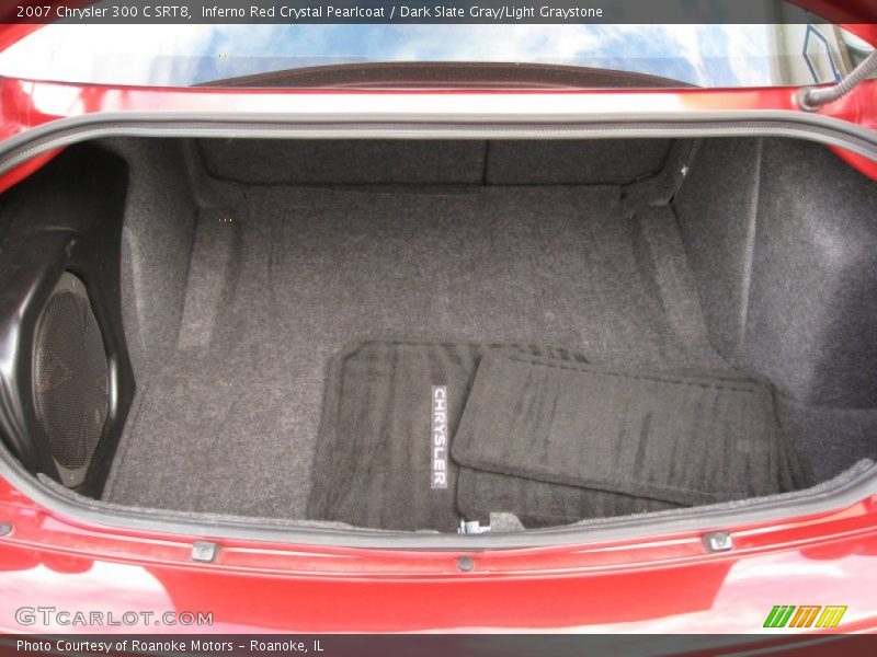  2007 300 C SRT8 Trunk